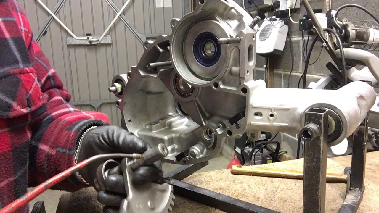 Restauro motore Vespa 90 video 20