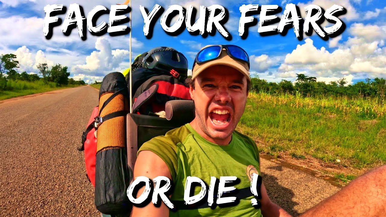My Secret Technique to Survive Africa's Highways (Bicycle) 🇿🇲 vA 129