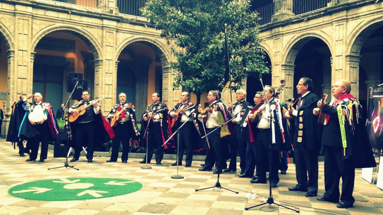 El Bachiller: Decanos de la Estudiantina de la Universidad Autónoma de Queretaro