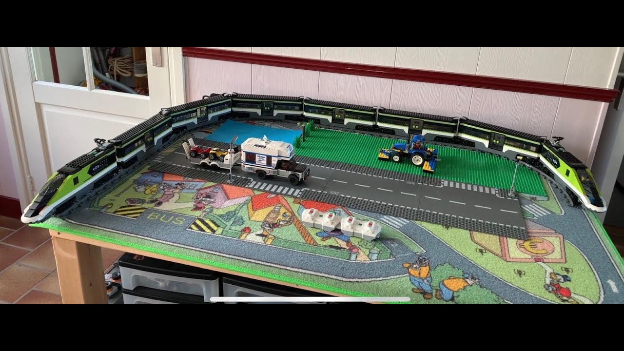 LEGO 60337 MOC / мод с 6 пассажирскими вагонами и управлением поездом по макету моего города LEGO
