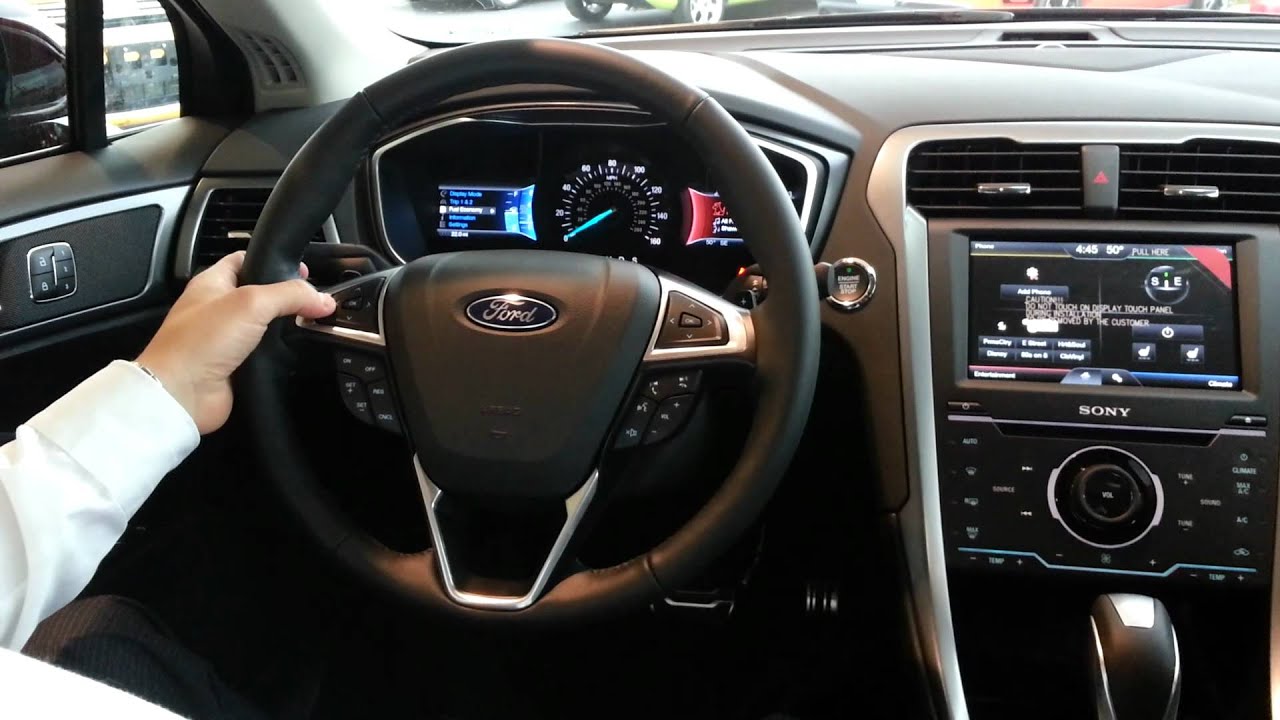 2013 Ford Fusion - Interior & Technology