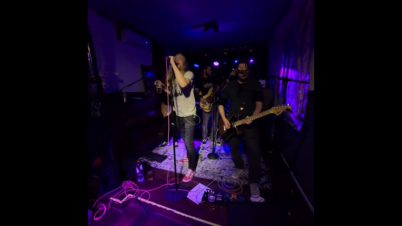 The Rifts - I Don't Like You [Live @ Cafe De Stadsgraaf]