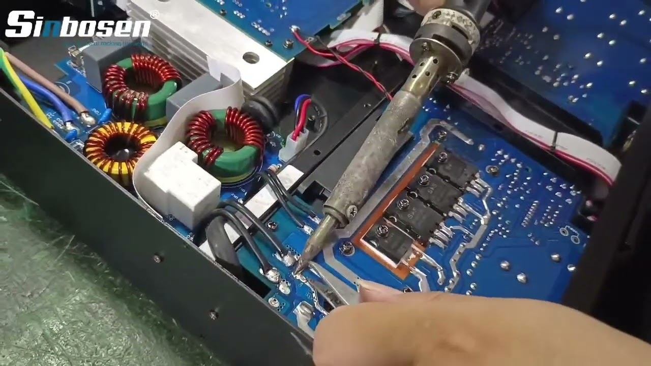 FP10000Q Voltaje de 110 V reemplazado por voltaje de 220 V