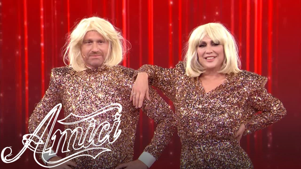 Amici 22 - Il guanto di sfida di Alessandra Celentano e Rudy Zerbi