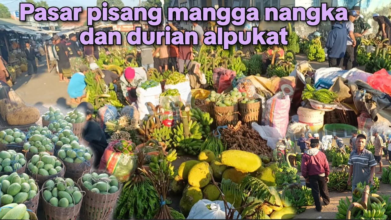 PASAR BUAH PASREPAN SURGANYA BUAH BAGI MASYARAKAT PASREPAN KABUPATEN PASURUAN JATIM
