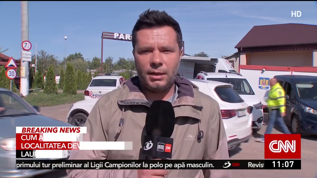 Palimieri și orhidee in scoala inundata din Galati