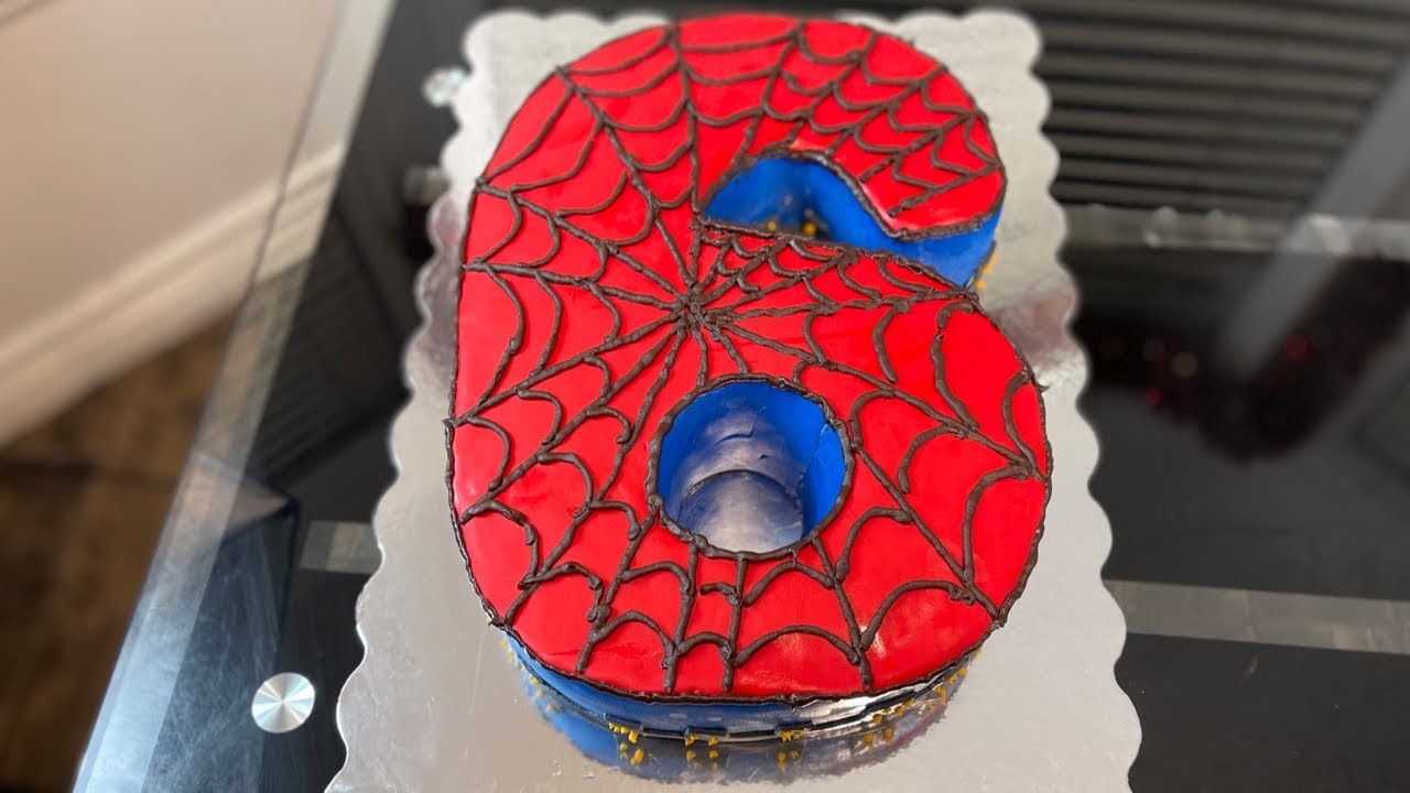 How To Make A Number Six Spiderman Cake 🕷🕸❤️ | YumNum Cakes