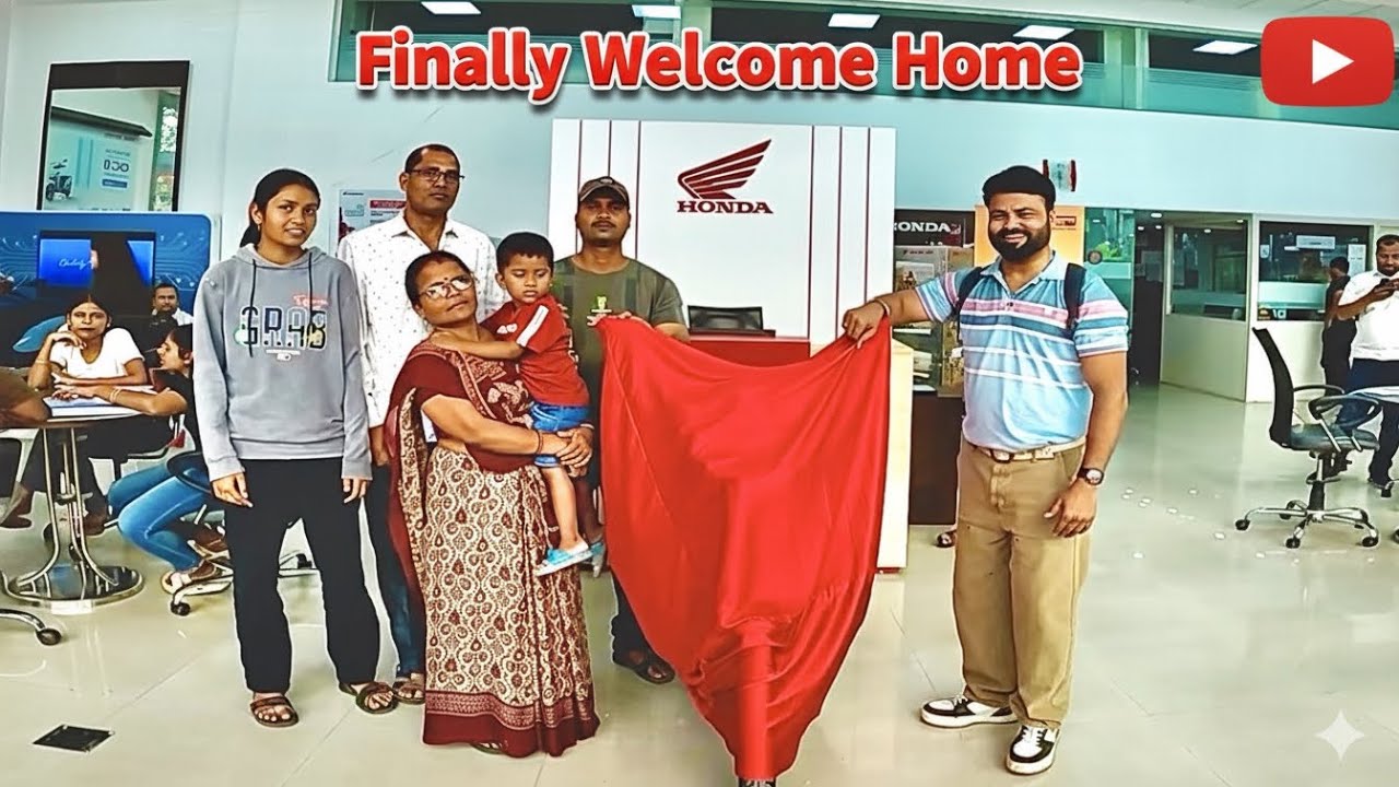 Finally Got My New Honda CB125 Hornet 😍 | Bike Delivery Day Vlog | Honda Showroom Mumbai