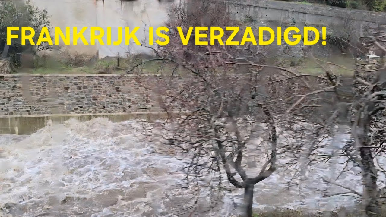#26011 Het blijft maar regenen!