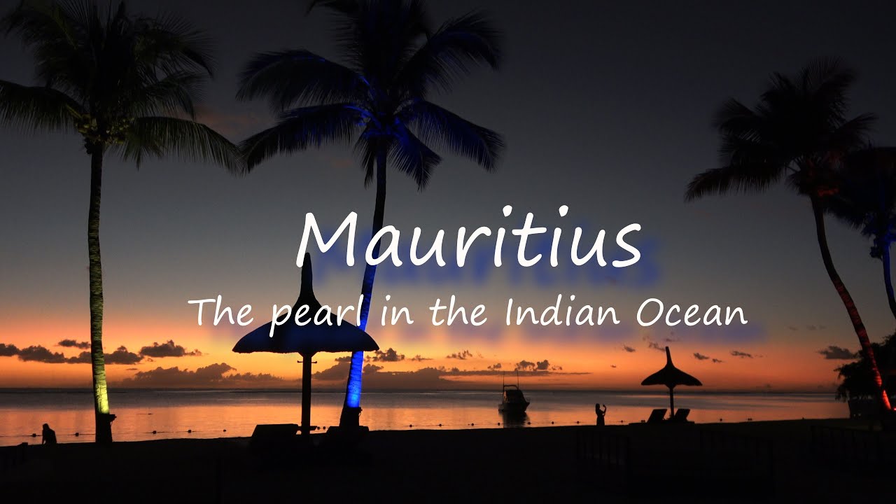 Mauritius - The best places you must see (Helicopter flight and walk with lions)
