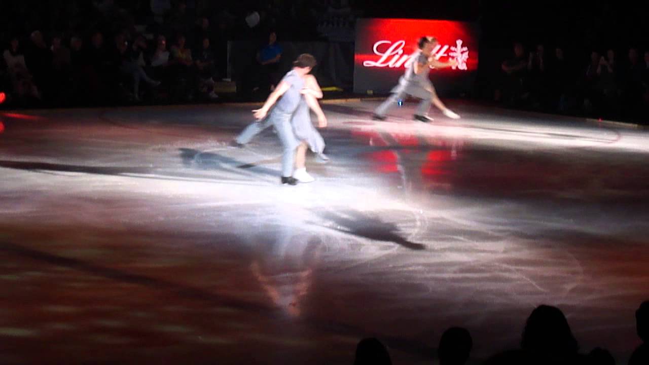 Stars On Ice Vancouver Tessa,Scott,kaitlyn Weaver and Andrew Poje Try Vancouver