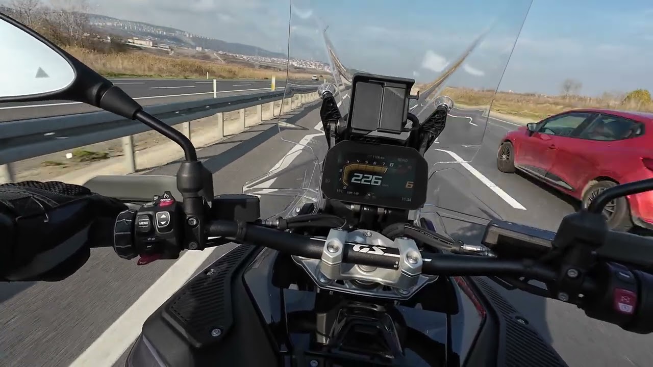 BMW R 1300 GS ADVENTURE TOP SPEED