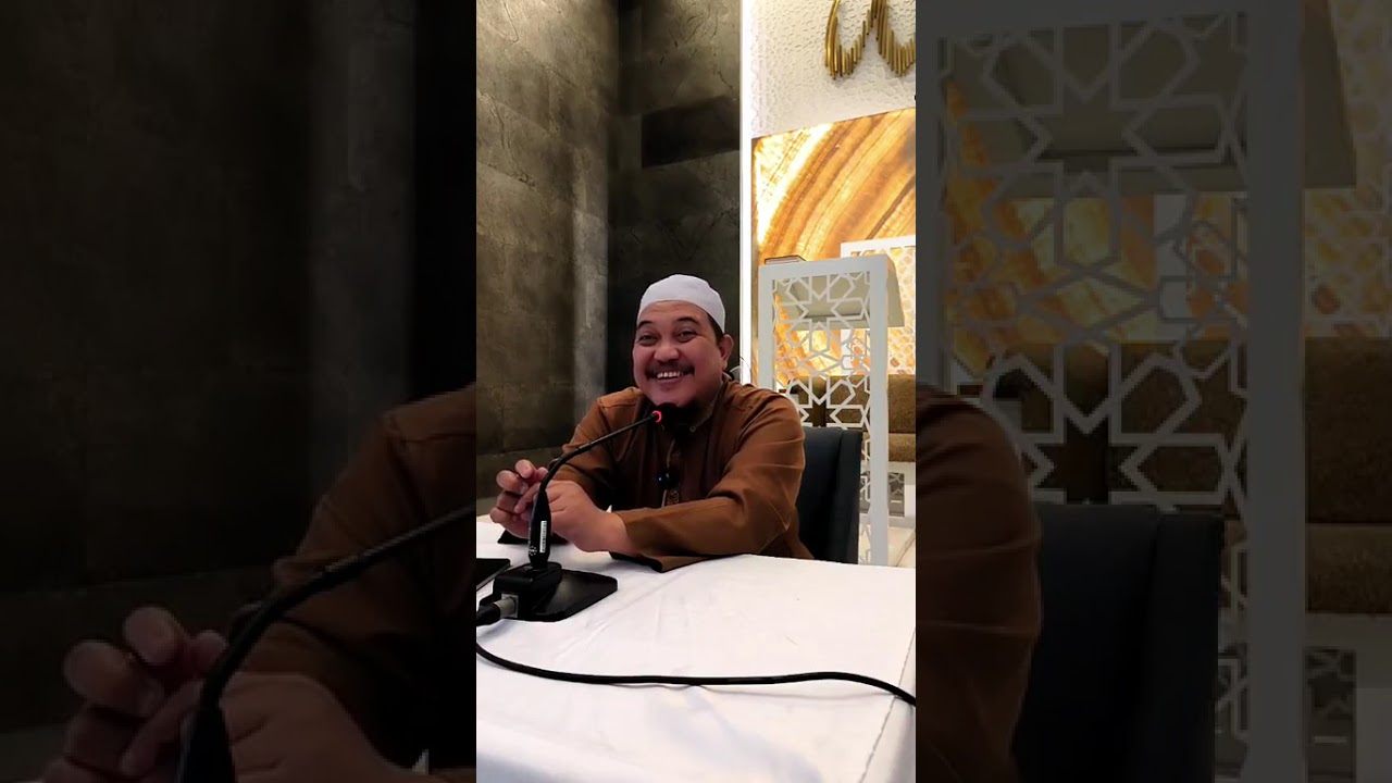 Tidak safar (bepergian), kok menjamak salat?!