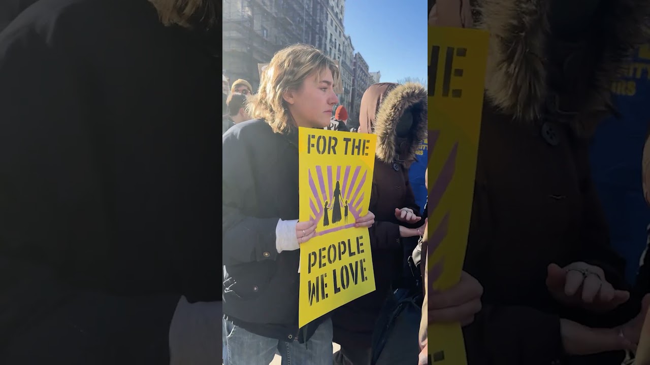 Multiple Arrests Made at Columbia Univ. Anti-Ice Protests in NYC #shorts