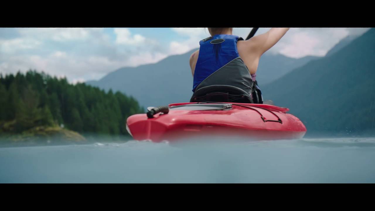 Air Canada: Fly the Flag