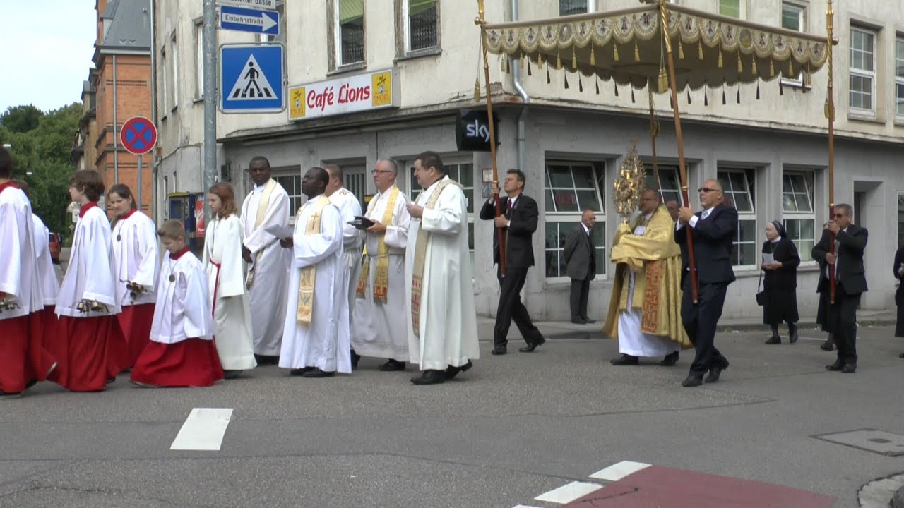 Fronleichnamsprozession in Schwäbisch Gmünd