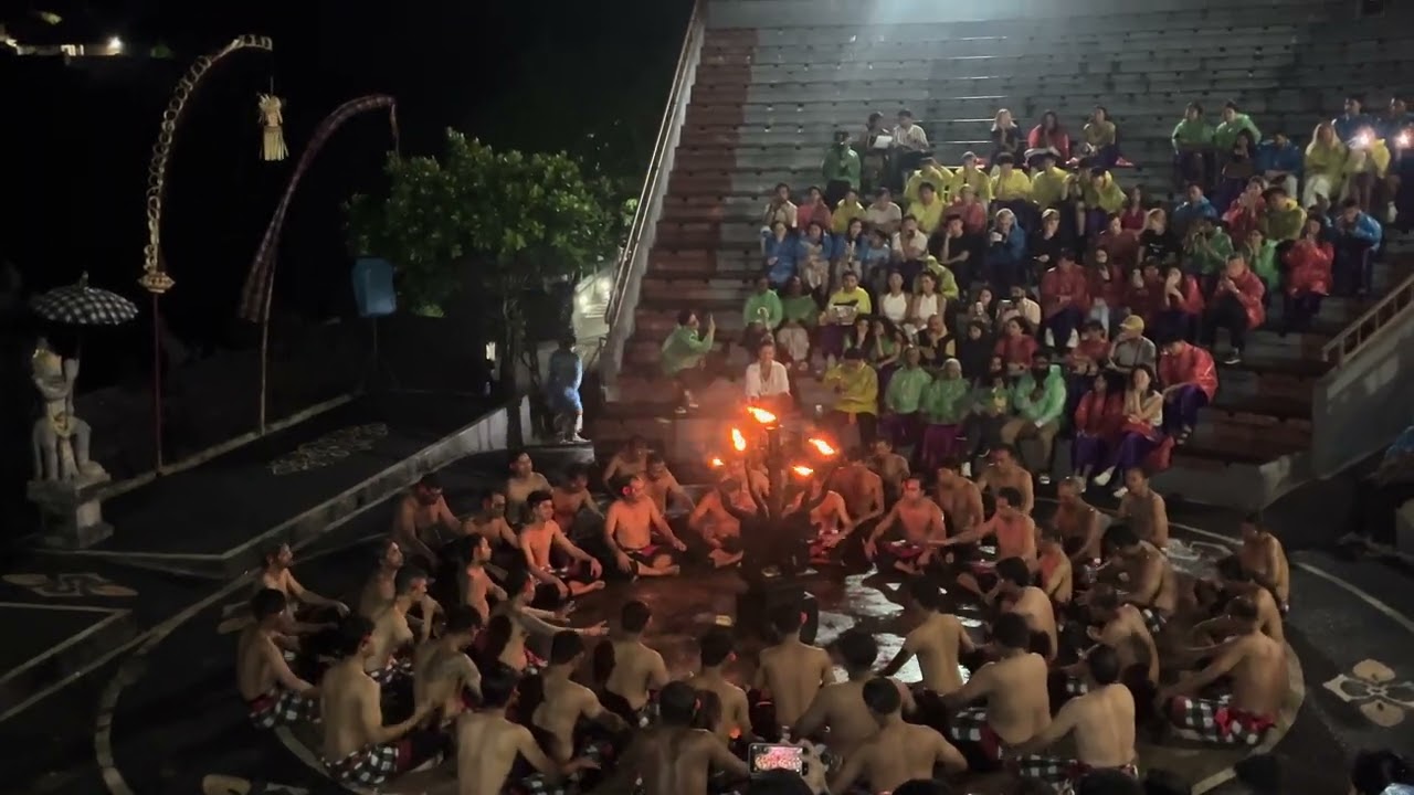 Kecak Dance:  Bali uluwatu temple Indonesia 