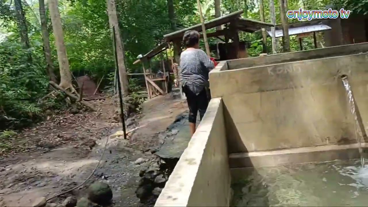  Hailing hot spring, Tugasnon hot spring Alubijid Misamis Oriental.