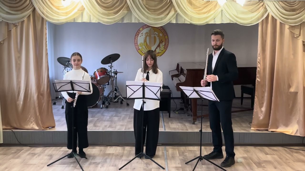 С. Борткевич - На гринджолах, И.С. Бах Прелюдія та фуга до мінор