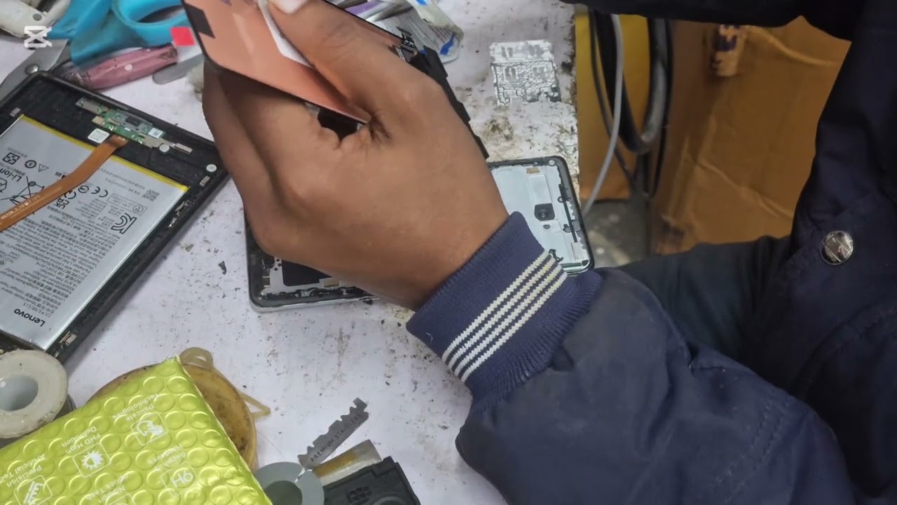 How To Change Combo On Oppo Reno 8t? Curv Display Lagane Ka Asan Tarika? Curv Folder lagana Sikhen?