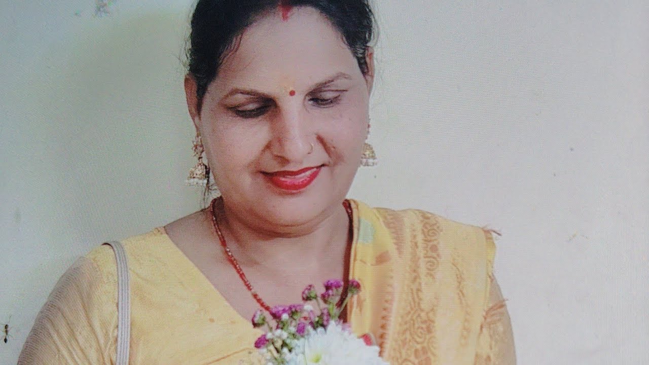 Darshana Riya is live हलो दोस्तों आओ एक दूसरे को सपोर्ट करते हैं