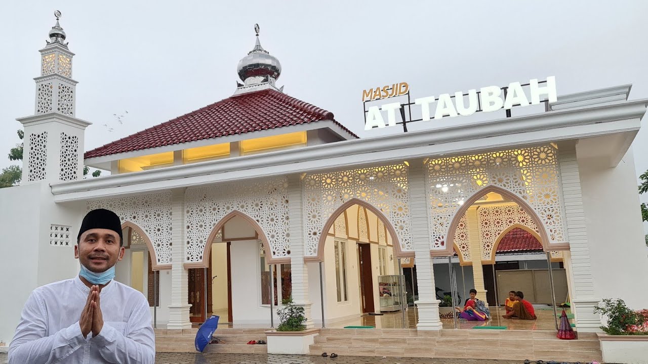 Keindahan Masjid AT-Taubah||Dengan Granit Motif Sajadah 60x120