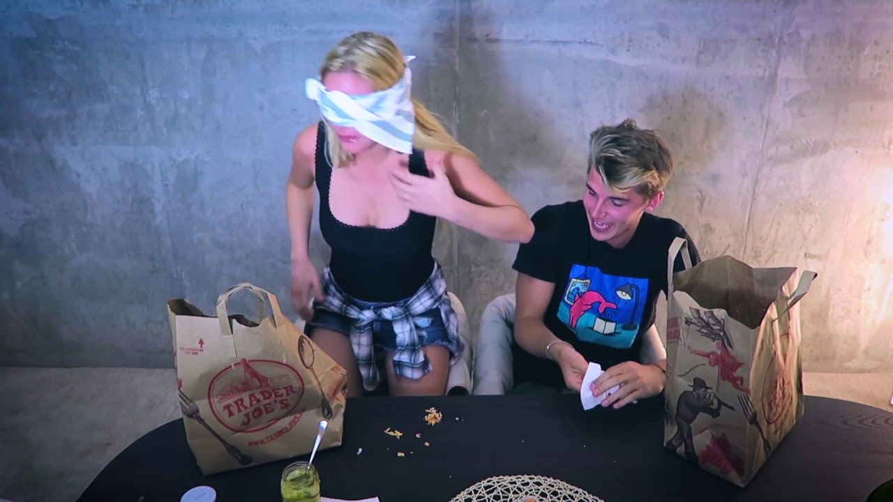 EATING CHALLENGE w/ LELE PONS