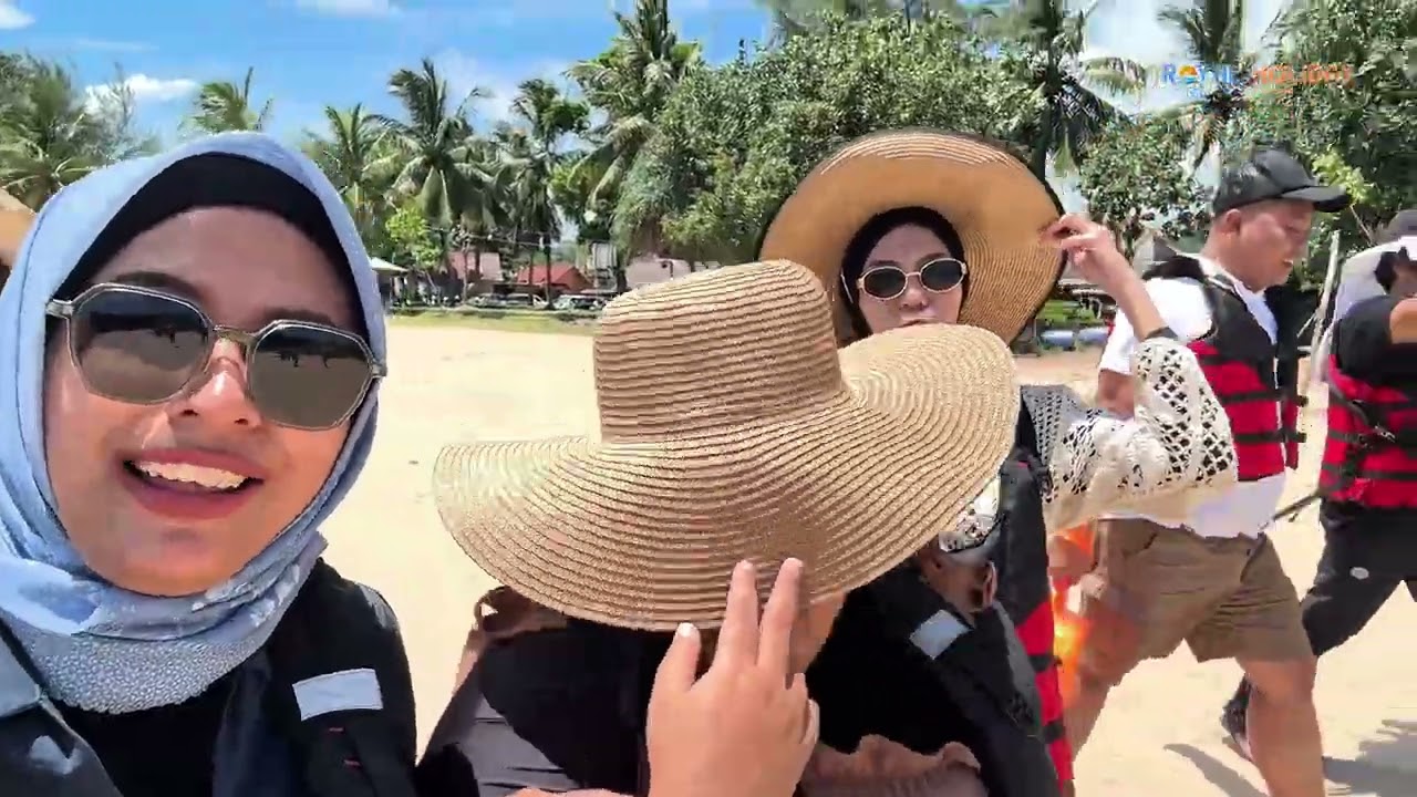 RS Mata Utama Lamongan Goes To Banyuwangi With Royal Holiday