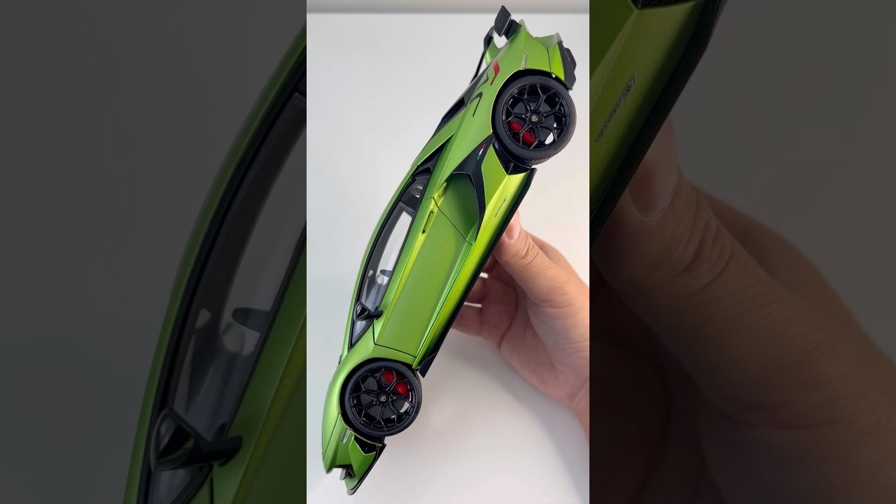 Lamborghini Aventador SVJ🇮🇹 1:18 Diecast Model Car (AUTOart) #scalemodel