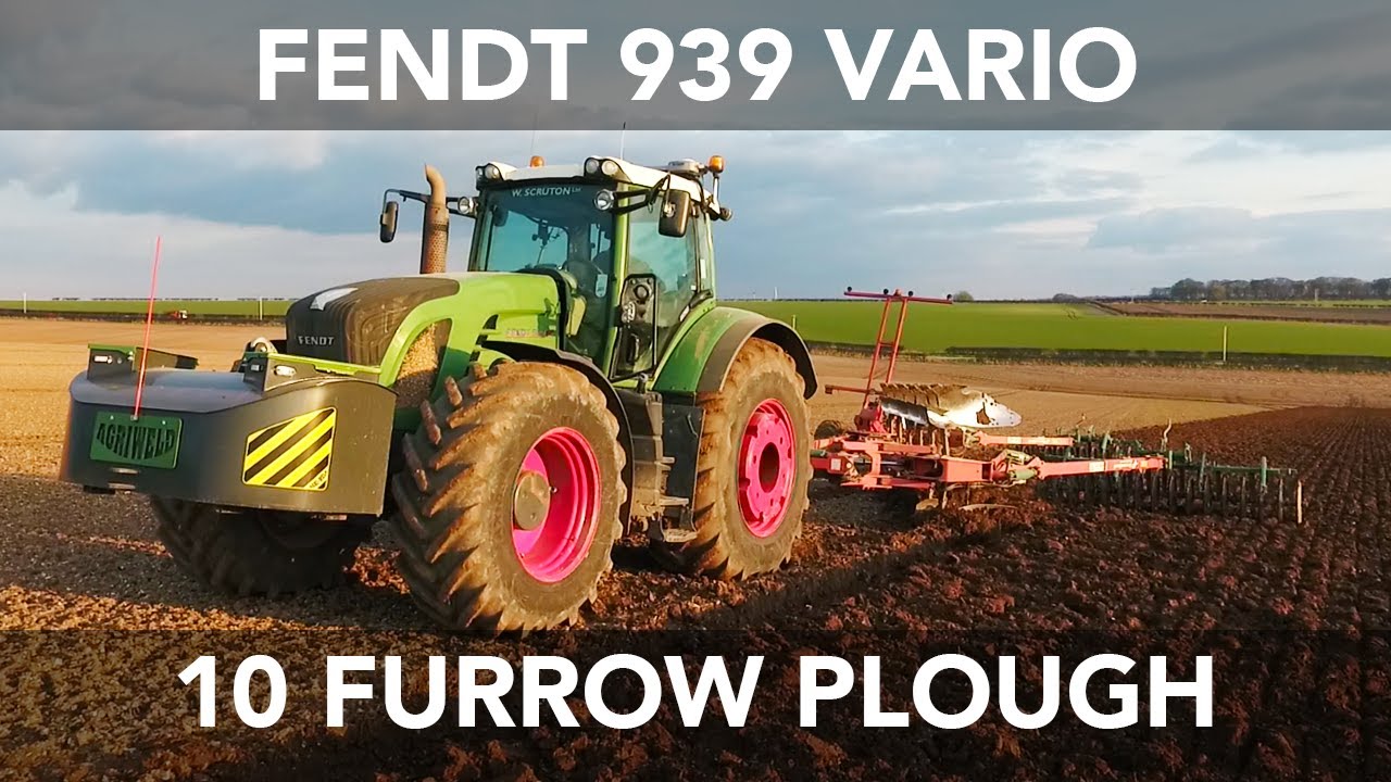 Fendt 939 Vario Ploughing with a 10 Furrow Plough