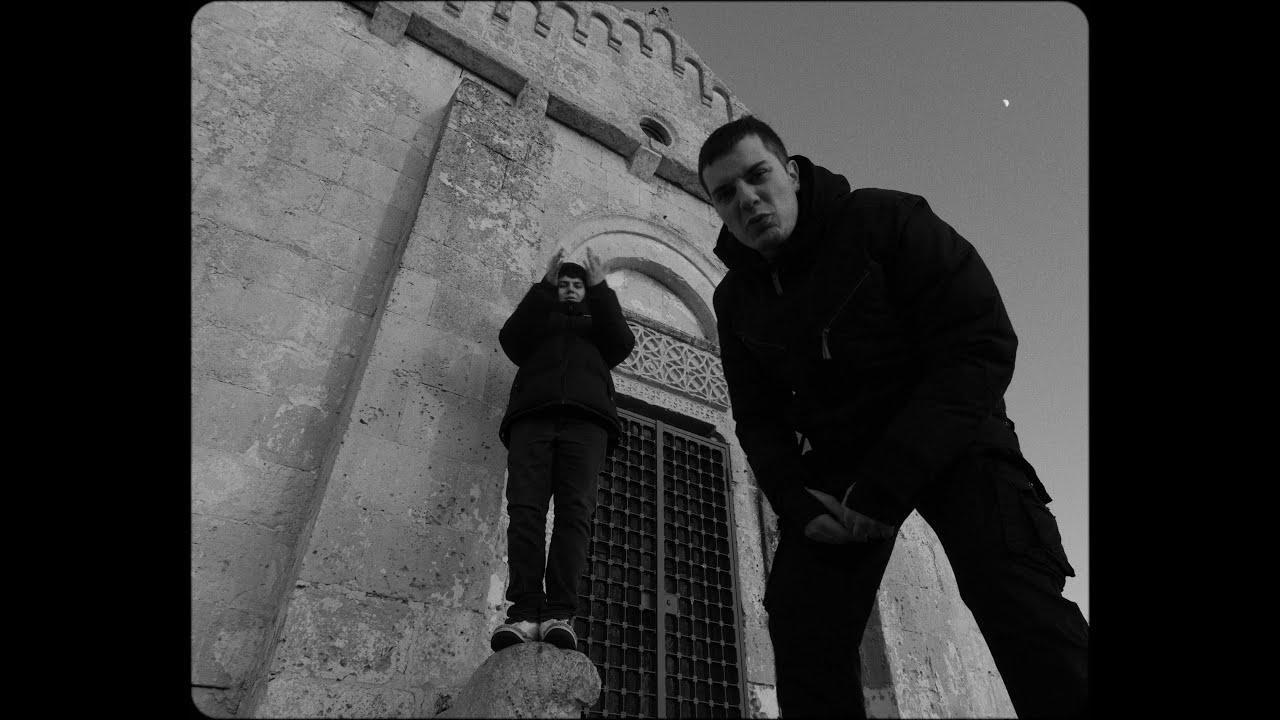 DUST - FOIBE feat. @KDcrona (Official Video)
