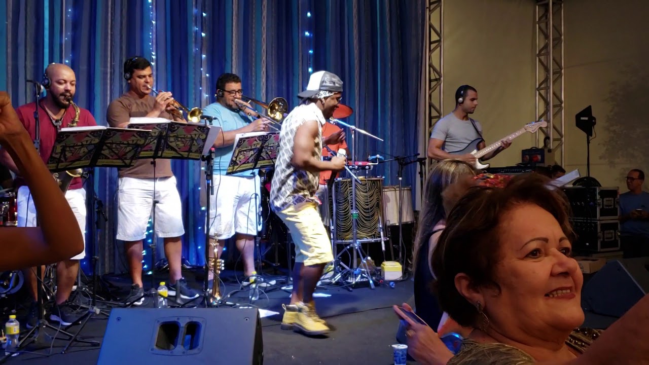 Morena Tropicana e Voltei Recife  - Banda Frevo S.A. no Shopping Tacaruna - Qui, 30/01/2020