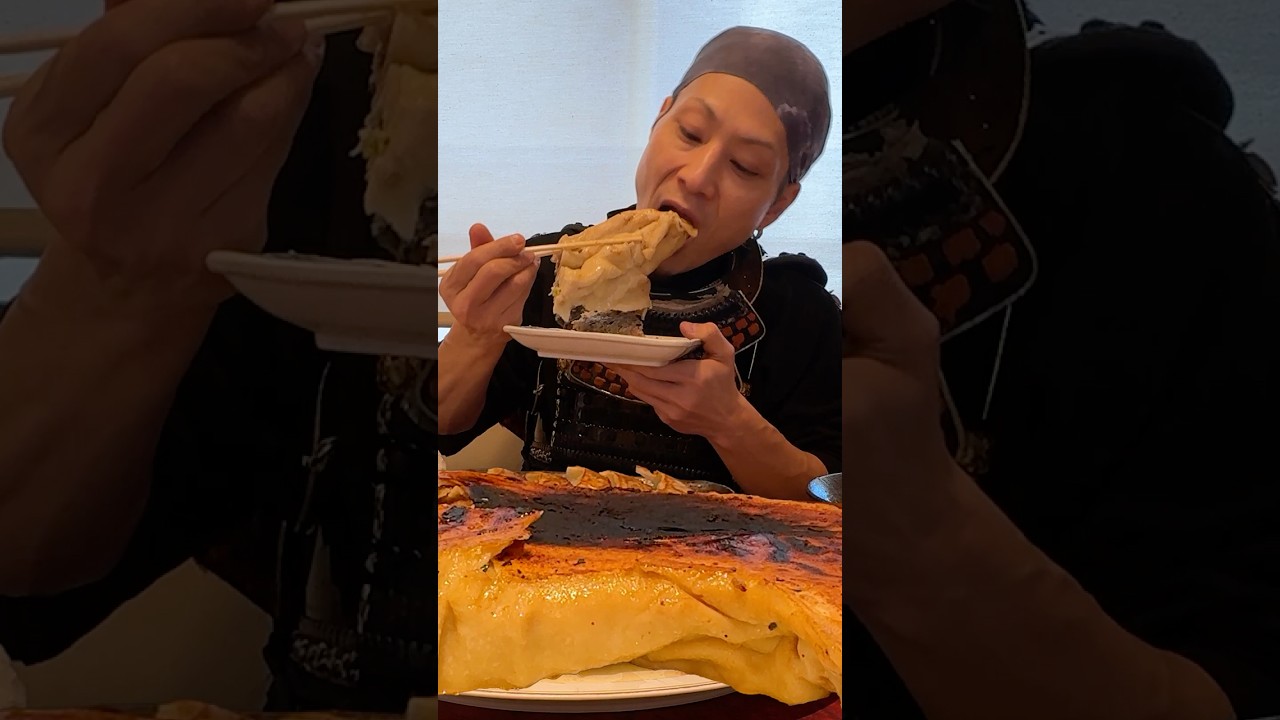 【大食い】想像の10倍。餃子一個定食が規格外すぎた...【みそ神】【武士飯】#大食い  #武士飯 #みそ神