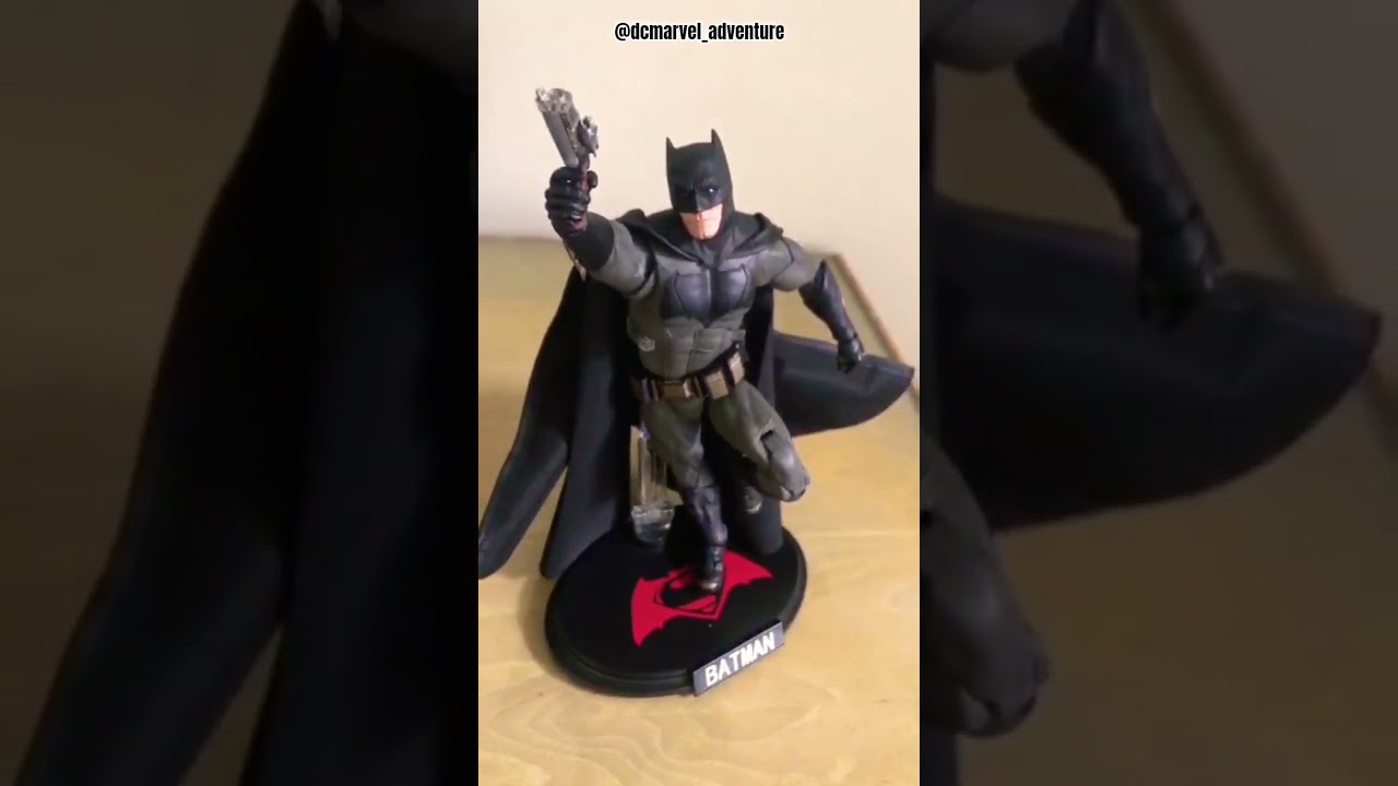 FONDJOY || BATMAN ACTION FIGURE POSING || 