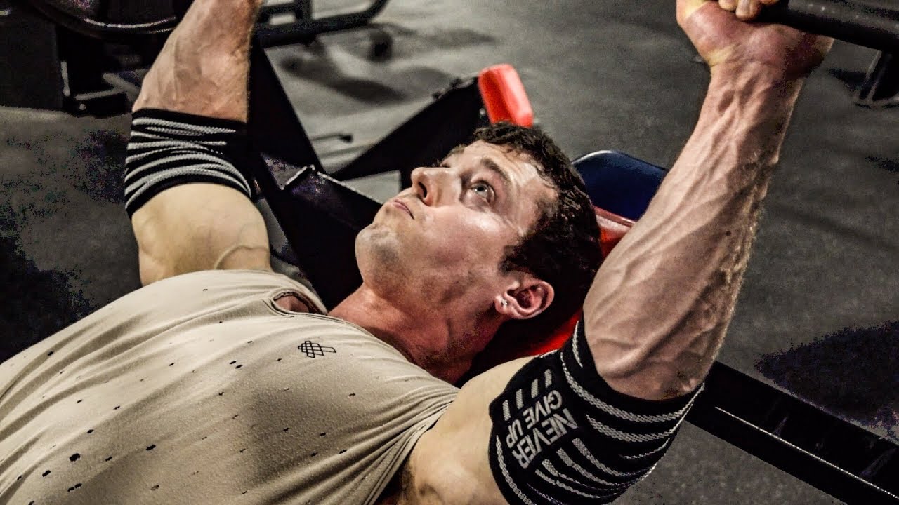 INSANE BENCH PRESS BATTLE