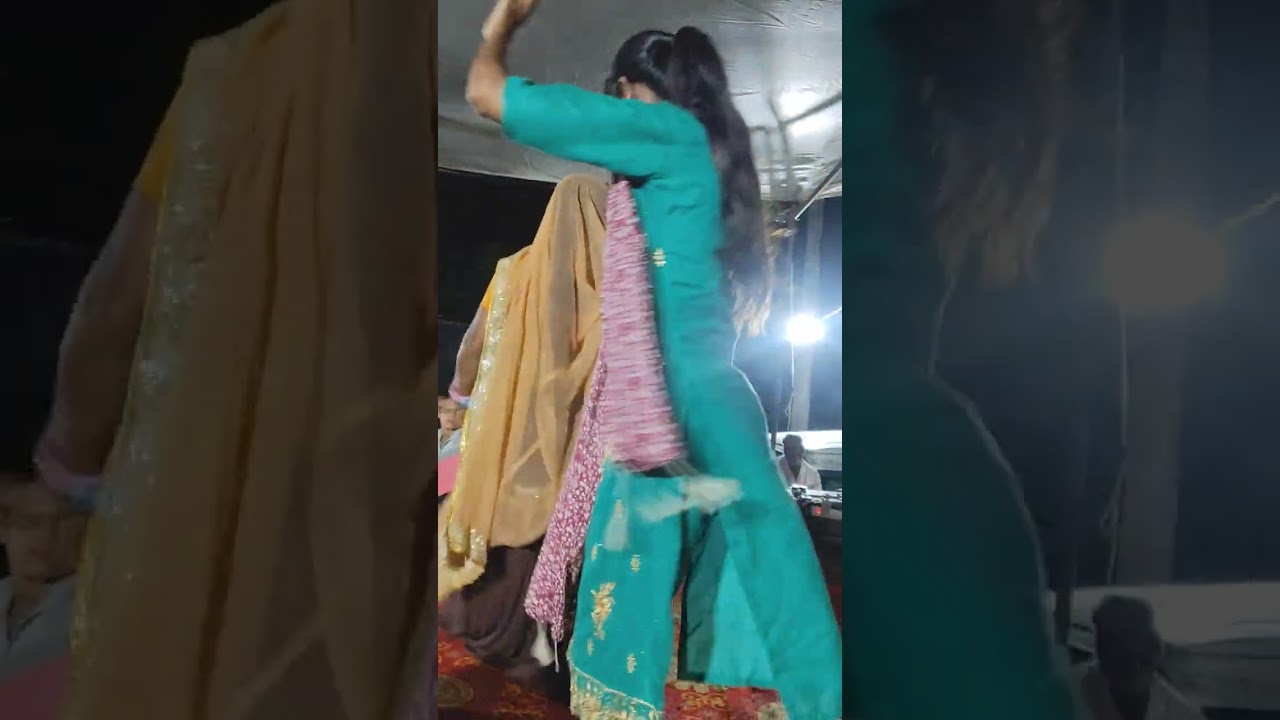 सिंगर रानी बैरवा लाइव,वीडियो को अन्त तक देखे, बहुत ही मीठी आवाज बैंक भी छोटा..8209754667