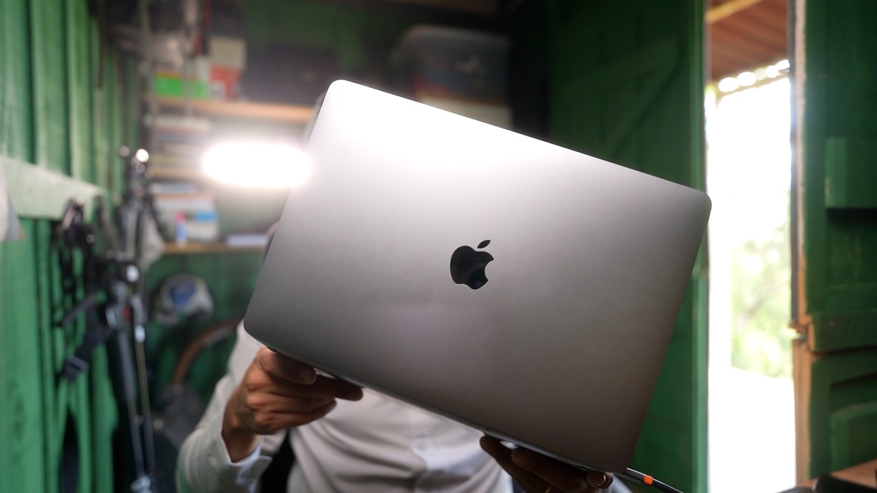 Comprei em 2026 o MacBook Air M1 pensando em edição de foto e vídeo… Resultado te SURPREENDEU!