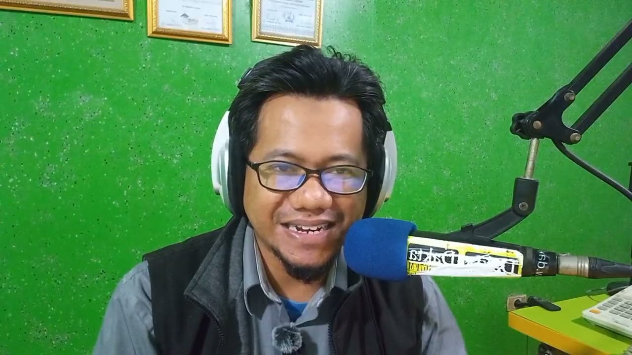 SIAPA AKU? & SIAPA DIA? // Misbahudin // Dakta Radio 107 FM