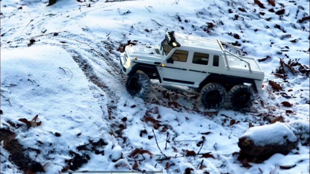 Crawlerfahren im Schnee  - Traxxas TRX4 und TRX6