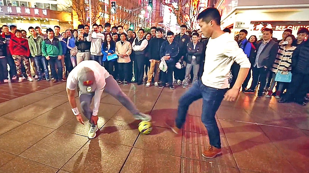 Séan Garnier ● Crazy Street Football Skills, Panna's & Freestyle