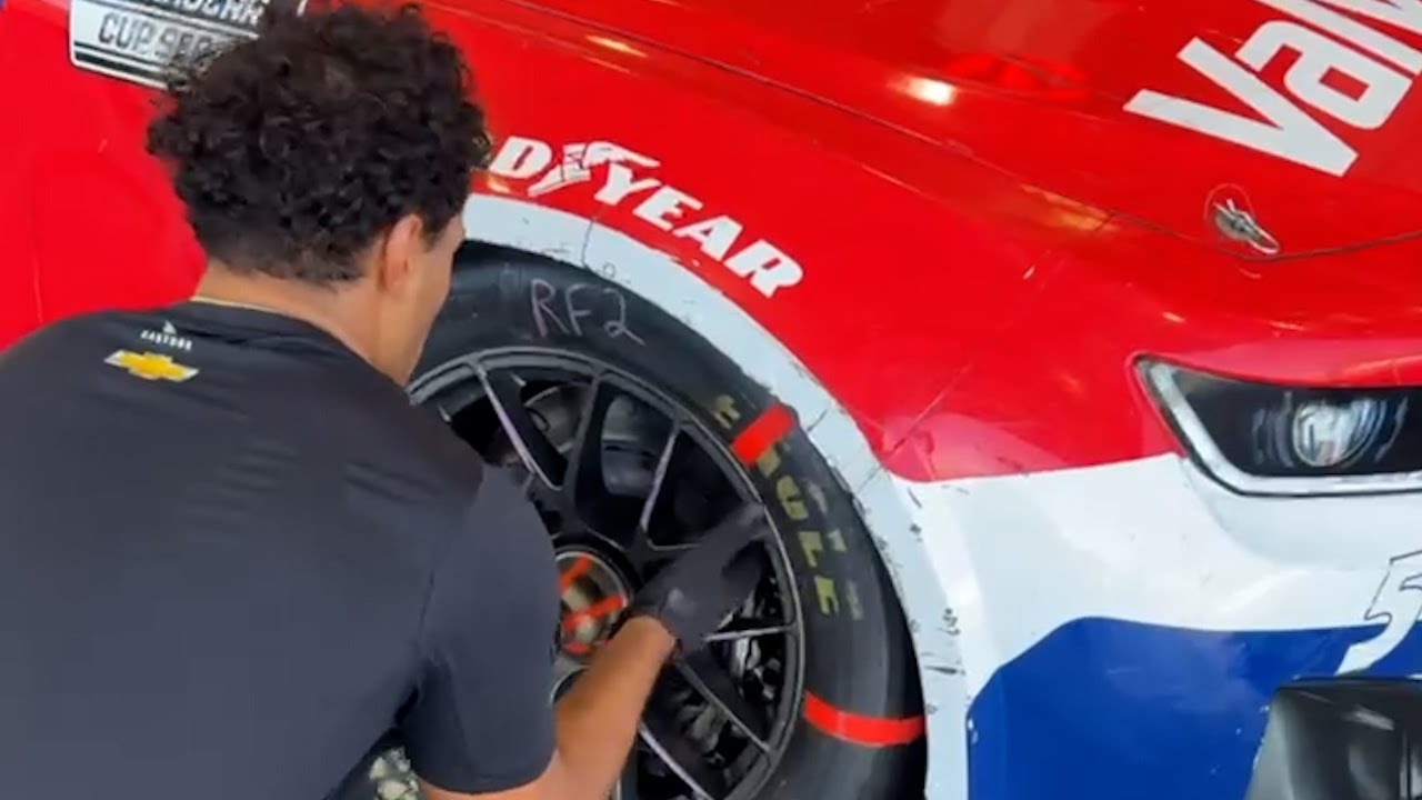 Hawaii&rsquo;s Gilman tackles new sport on NASCAR pit crew