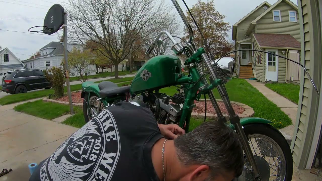 1971 Ironhead XLCH. New Brake Shoes, Chain, Throttle Cable.