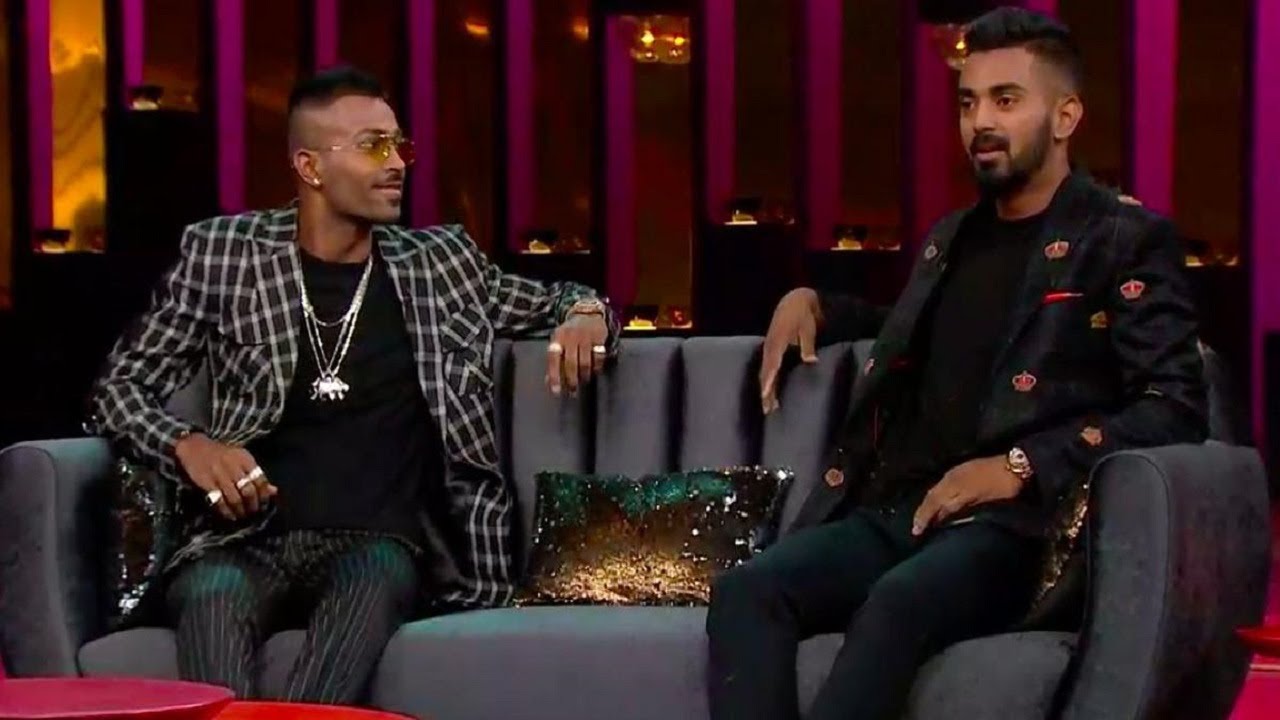 Hardik & Rahul, please watch, how Rahul Dravid giving respect to woman