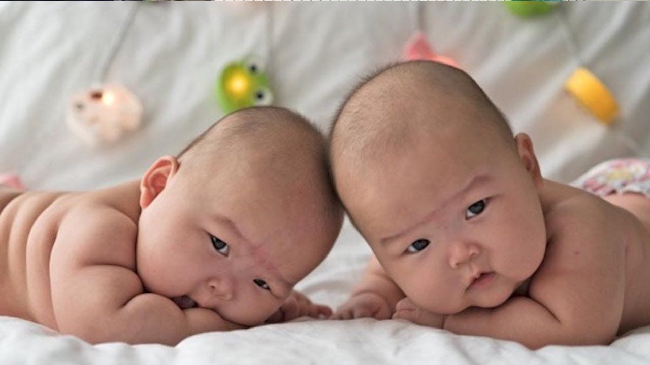 😚😄The FUNNIEST and CUTEST video you'll see today! TWIN BABIES Adorable Moments😘