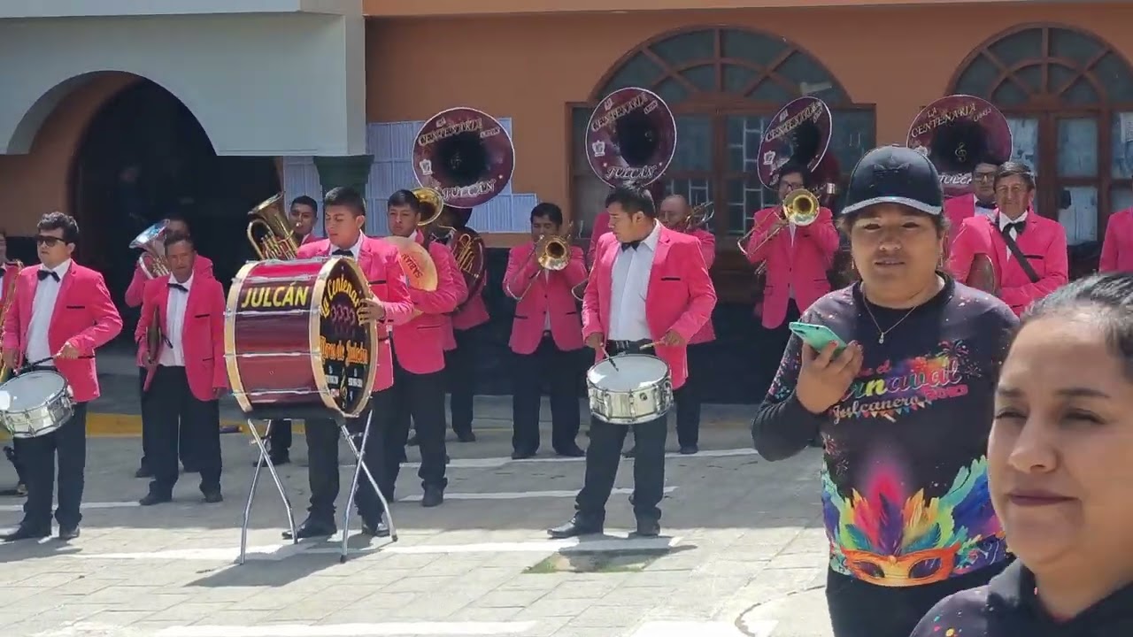 BANDA LIBRES DE JULCÁN - PALO BLANCO MARINERO - HUAYNO - Carnaval Julcanero