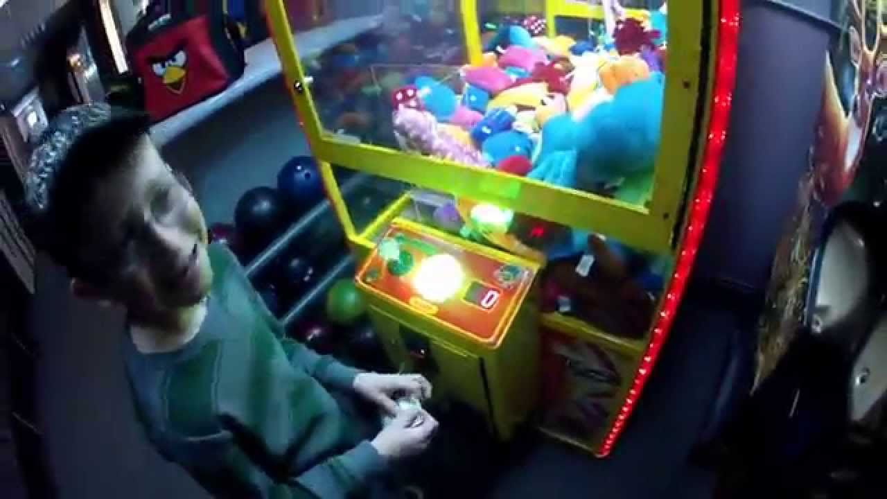 LOTS OF WINS!! #52 WINNING at the claw machine!