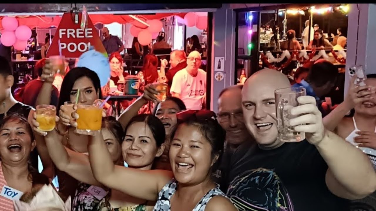 M&M Bar Pattaya Live Saturday Booze 🍻