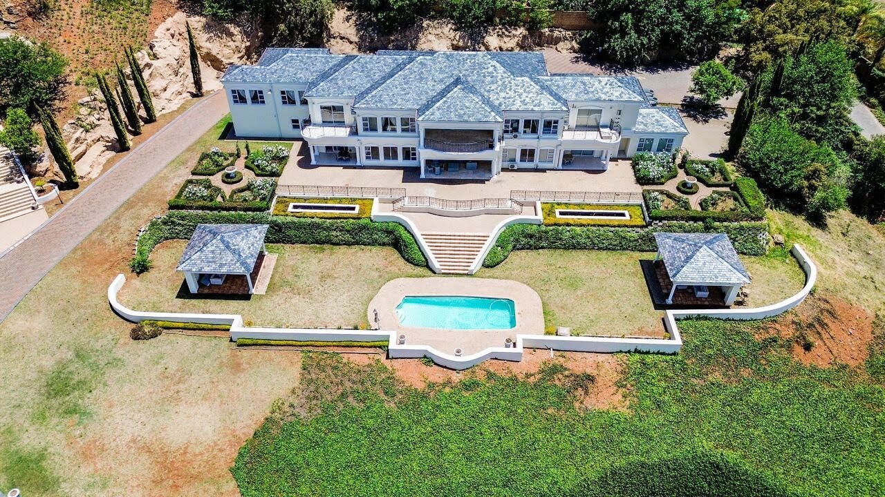 6 bedroom house for sale in Cornwall Hill | Pam Golding Properties