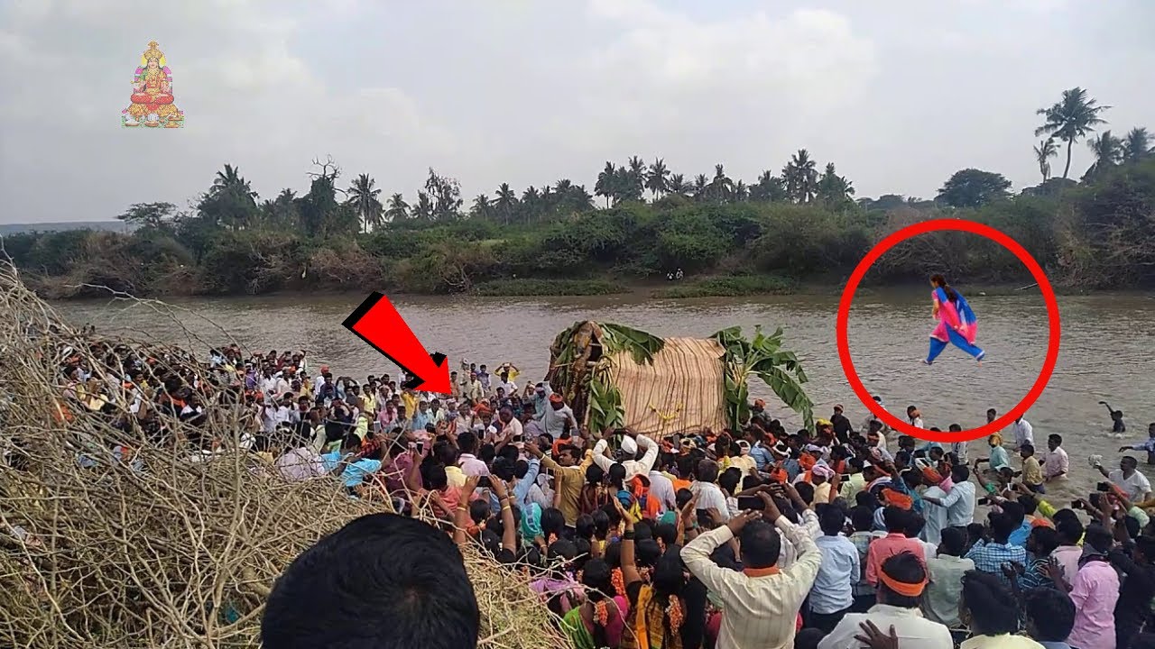 ಬನಶಂಕರಿ ಜಾತ್ರೆಯಲ್ಲಿ ಈ ಹುಡುಗಿ ಮಾಡಿದ್ದೇನೆ ನೋಡಿ | ಸೇರಿದ್ದ ಜನ ಬೆಚ್ಚಿಬಿದ್ದಿದ್ದಾರೆ | Badami Banashankari |