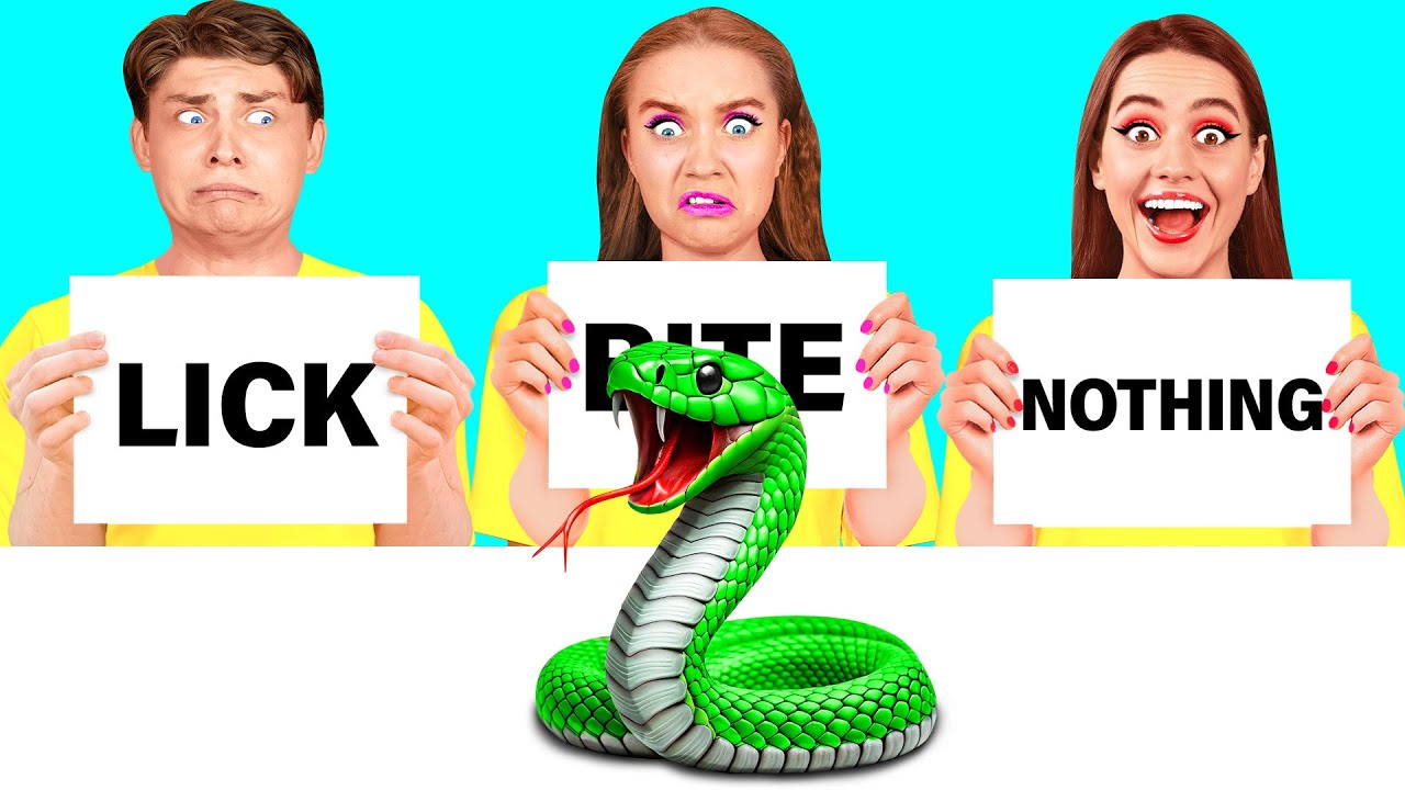 Откуси Лизни или Ничего Челлендж | Крутые Трюки с Едой с DaRaDa Challenge
